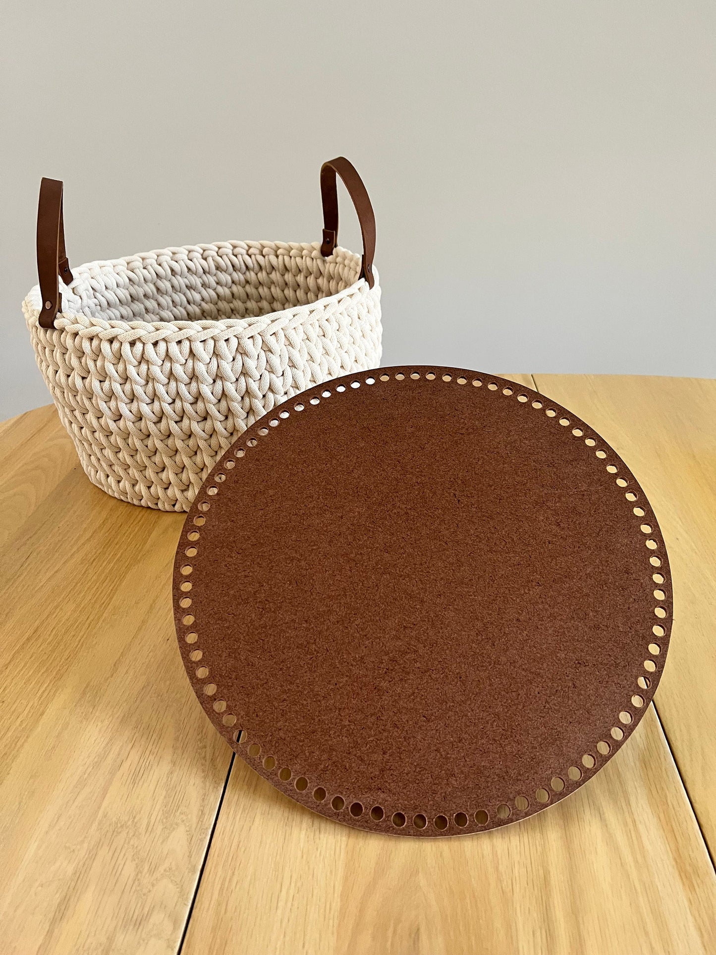 14" Round Basket Bottom, Circular wooden basket bottom, Round wooden basket bottom, Circular basket bottom - BasketsandBlanketsNJ